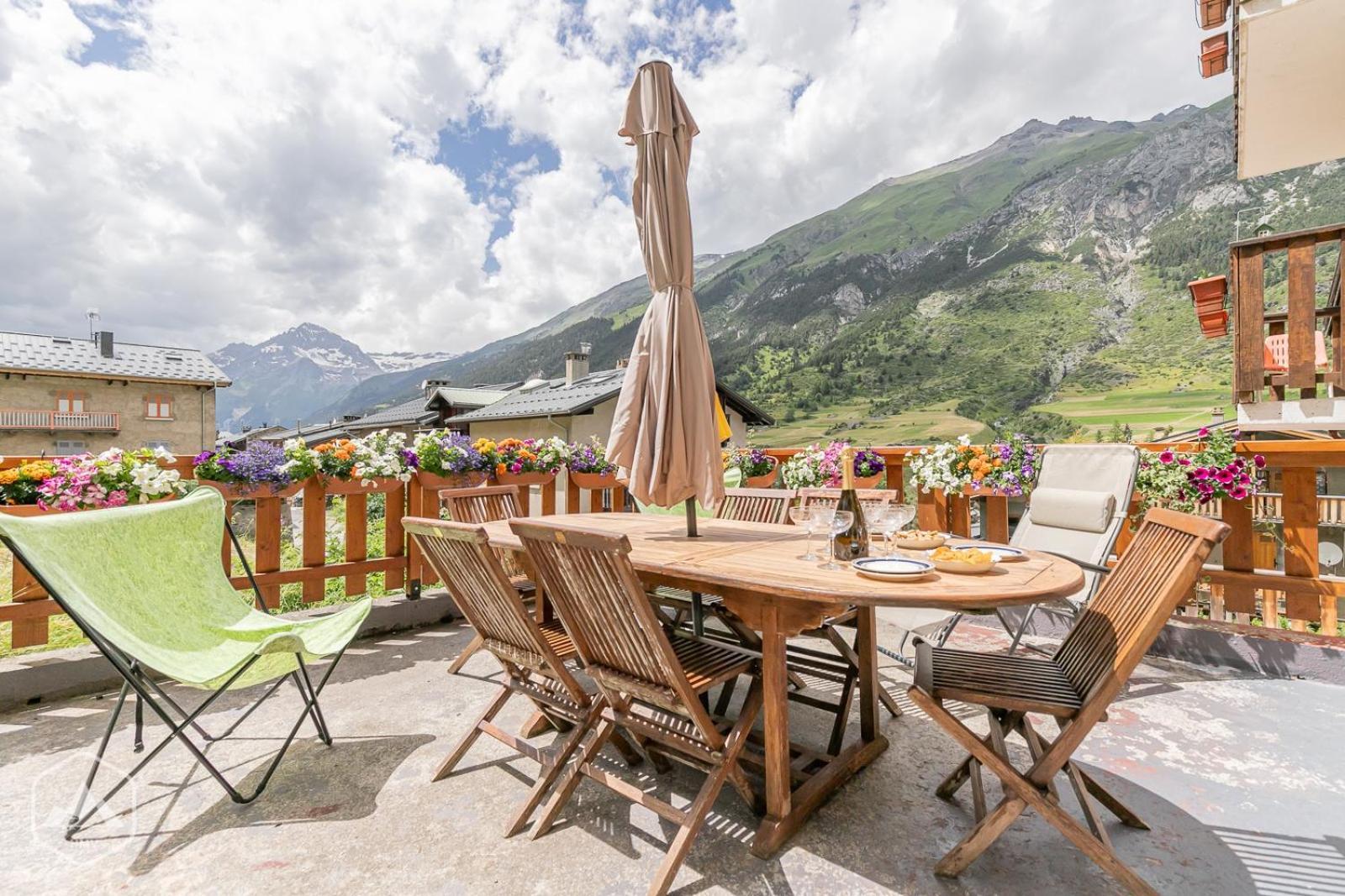 Apartamento Locations Berne Milesi Lanslevillard Exterior foto