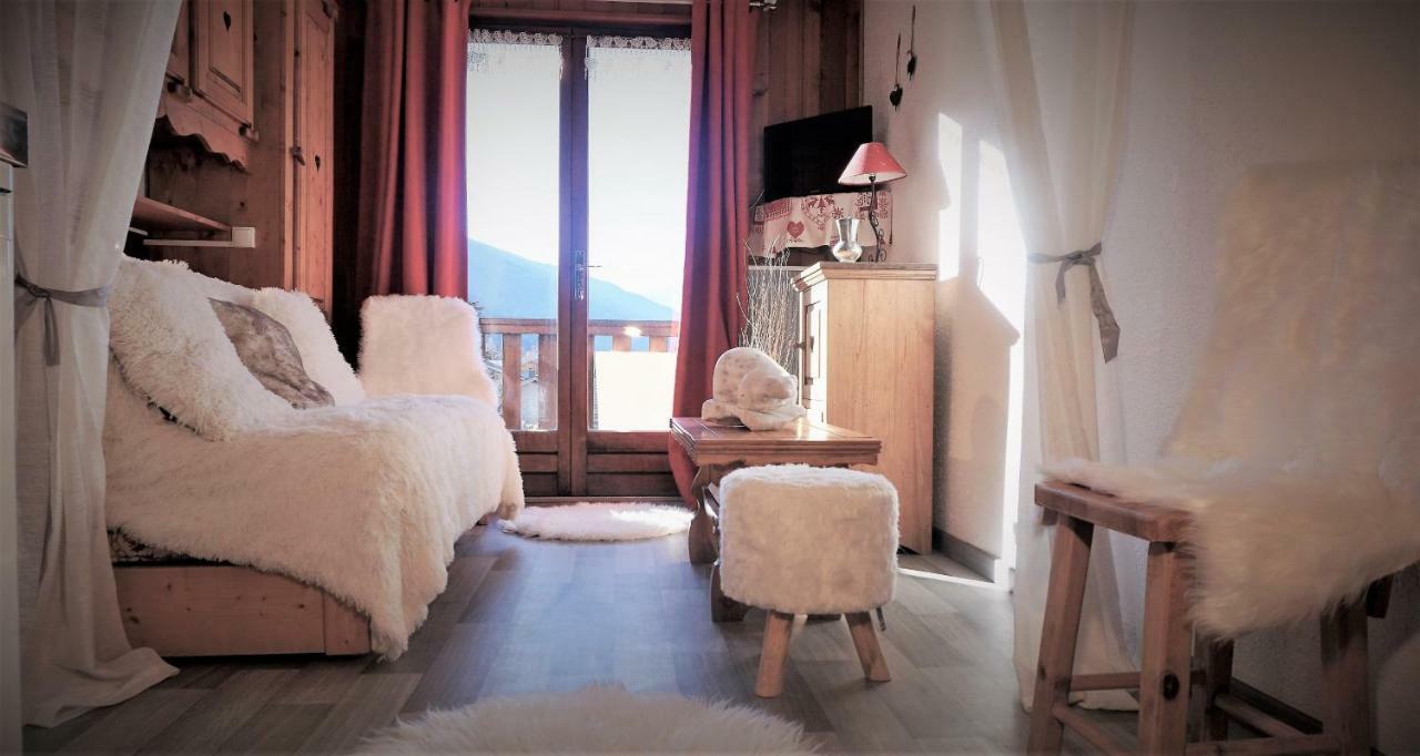 Apartamento Locations Berne Milesi Lanslevillard Exterior foto